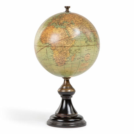 GL044 Authentic Models Versailles Globe