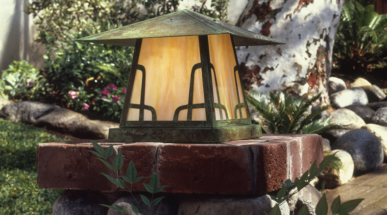 Arroyo Craftsman Carmel Column Mount
