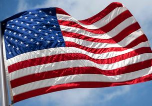Wholesale Nylon 3'x5' American Flags<br>Imported