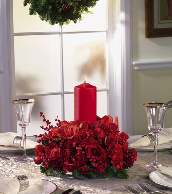 T077-04 Red Centerpiece