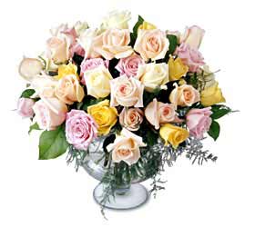 The FTD� Display Of Affection� Arrangement