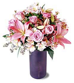 The FTD� Pink Mixture� Bouquet