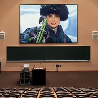 Draper ShadowBox Clarion, 150", HDTV, Matt White XT1000VB - 253149