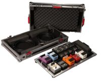 Gator Cases Large tour grade pedal board and flight case for 10-14 pedals. Removable 24"x11" pedal board surface and inline wheels - G-TOUR PEDALBOARD-LGW