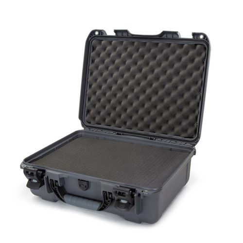 Nanuk Case w/foam  Graphite - 930S-010GP-0A0