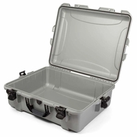 Nanuk Case w/foam - Silver-945S-010SV-0A0