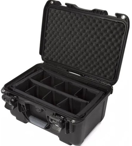 Nanuk Case w/padded divider - Black-918S-020BK-0A0