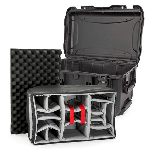 Nanuk Case w/padded divider - Black-938S-020BK-0A0
