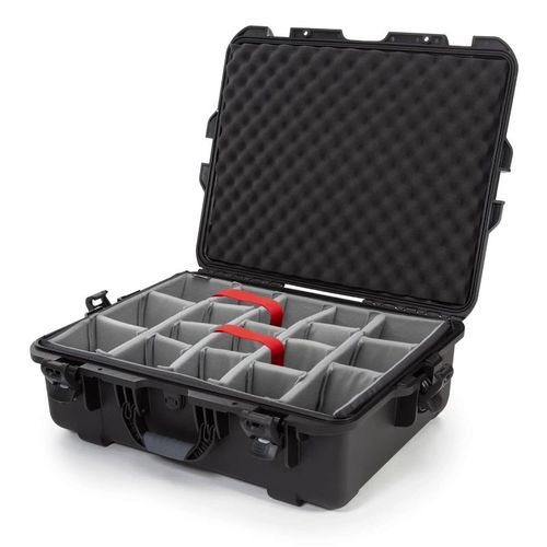 Nanuk Case w/padded divider - Black-945S-020BK-0A0