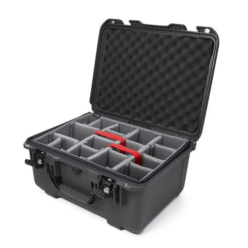 Nanuk Case w/padded divider - Graphite-933S-020GP-0A0