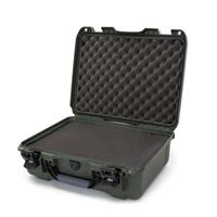 Nanuk Case w/padded divider - Olive-930S-020OL-0A0