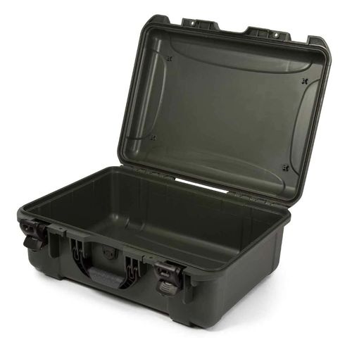 Nanuk Case w/padded divider - Olive-940S-020OL-0A0