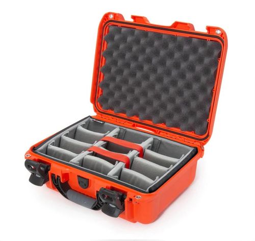 Nanuk Case w/padded divider - Orange-920S-020OR-0A0