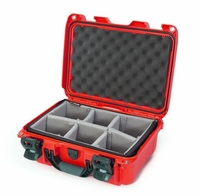 Nanuk Case w/padded divider - Red-915S-020RD-0A0