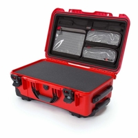 Nanuk Case w/padded divider - Red-935S-020RD-0A0