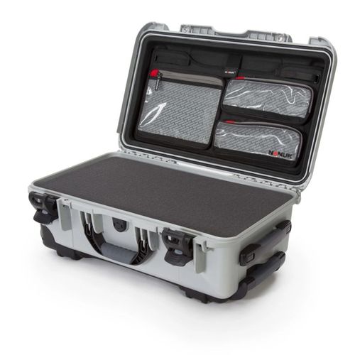 Nanuk Case w/padded divider - Silver-935S-020SV-0A0