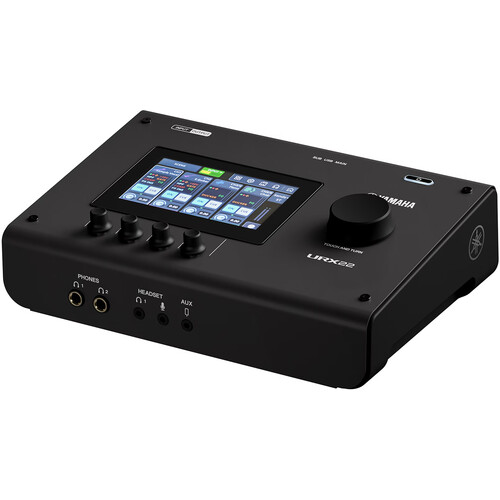 Yamaha 4 in / 2 out dual USB-C Audio Interface, touchscreen, black finish - URX22 B