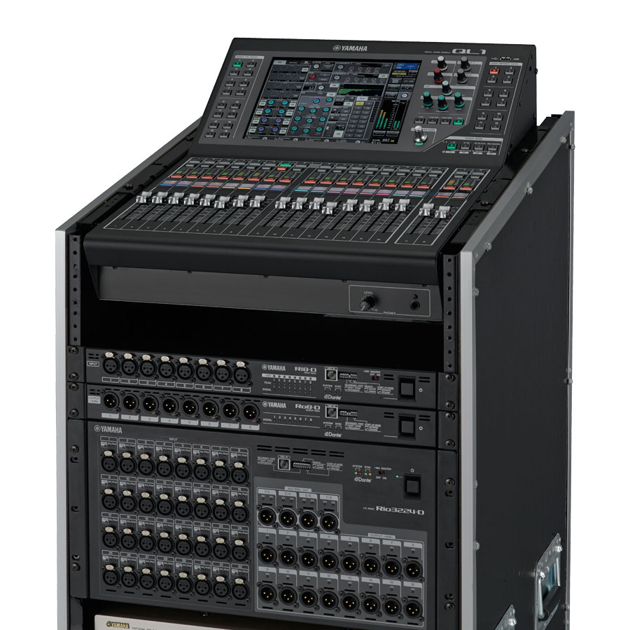YAMAHA製オーディオラック Yamaha DXR12 MKII Powered PA Speaker COMPLETE AUDIO BUNDLE