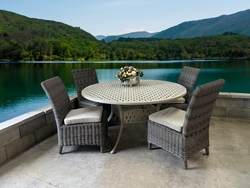 Banks Dining Set of Five (MF)