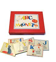 English ABC's 30-Piece Magnet Box Set     