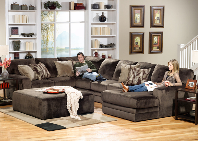 Jackson Furniture Everest Sectional Sofa - 4377-62-2334-09