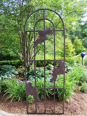 Oakland Living Grape Trellis - click to enlarge