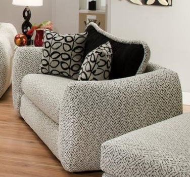 Verona V Maryland Loveseat in Sculpture Cream - click to enlarge