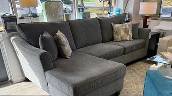 Floor model sectional model 5700 made in USA