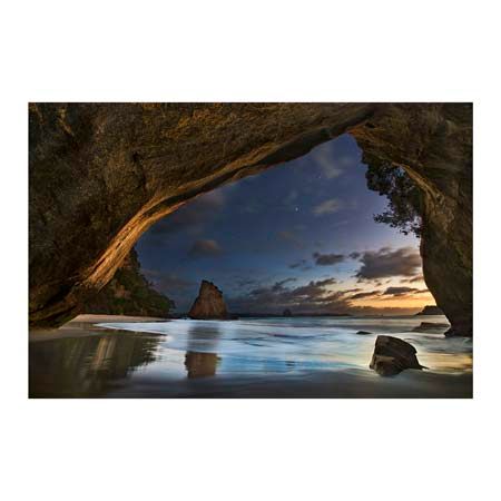 1x Collection Open Edition Canvas Giclee :"Cathedral Cove" 1x Collection Open Edition Canvas Giclee :"Cathedral Cove"
