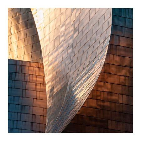 1x Collection Open Edition Canvas Giclee :"Guggenheim"