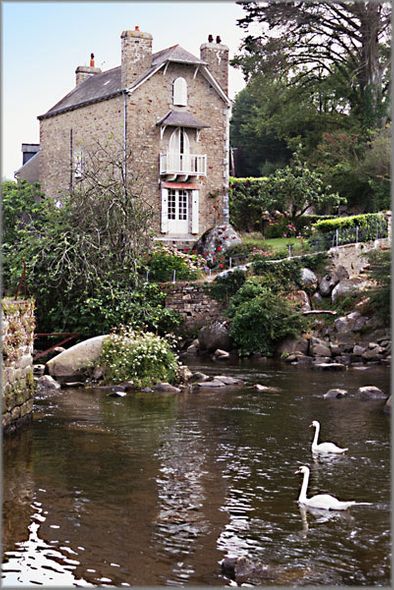 Alan Brown Hand Signed and Numbered Limited Edition Canvas Giclee: "Pont-Aven - France"