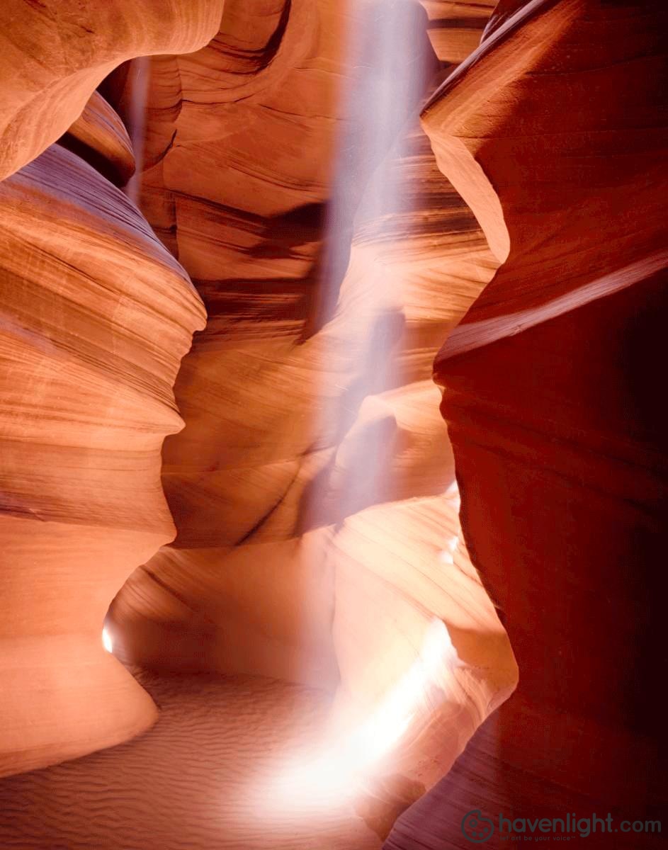 Alan Fullmer Fine Art Canvas Giclee: "Antelope Canyon Light"