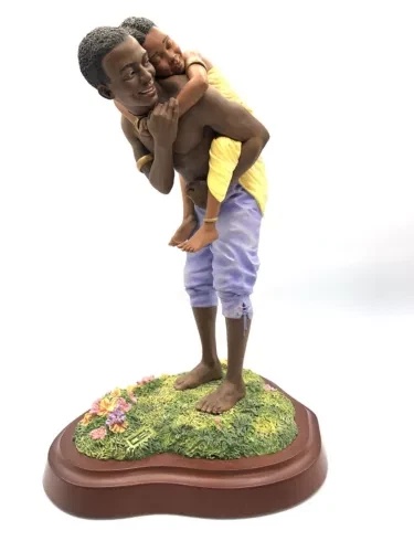 Thomas Blackshear Signed Resin: "Daddy's Girl"
