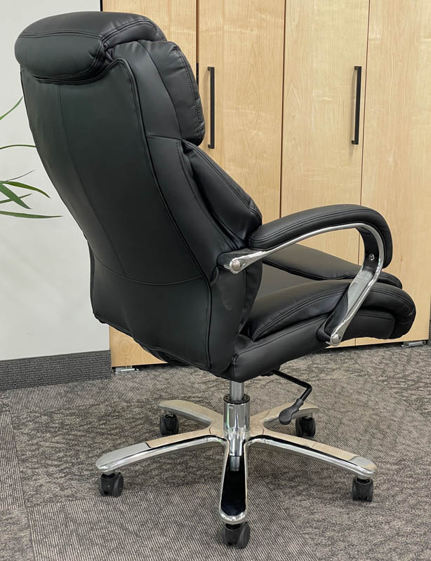 500 lbs. Capacity Black Leather Heavy Duty Office Chair