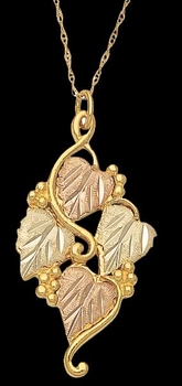 Classic Black Hills Gold Necklace - Landstrom's E362
