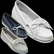 Minnetonka Moccasin - Kilty Cowhide