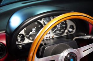 <FONT COLOR=" FF0000">*CLEARANCE ITEM*</FONT> Mazda Miata Meter(Gauge) Hood 1990-1993