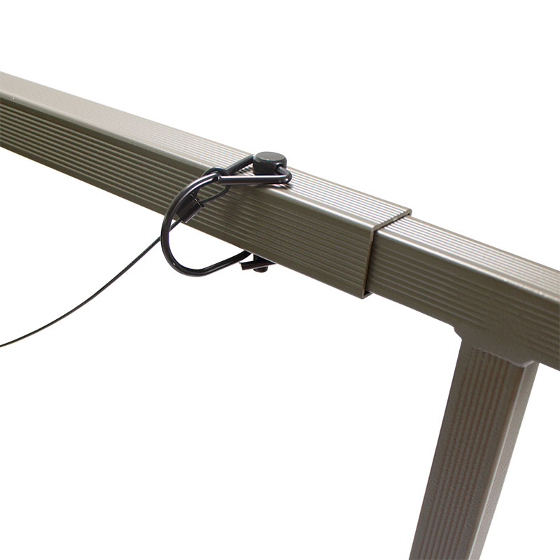 MOPIX - Avery Ruff Stand Clipped Pin Lock.