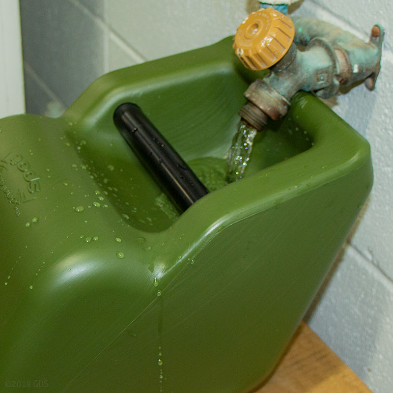 Drinking Spot Filling with Water Detail
