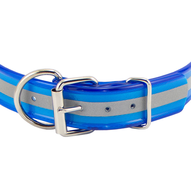 1 1/2 in. Beaded Reflective Dee-End Dog Collar Front of Buckle Detail