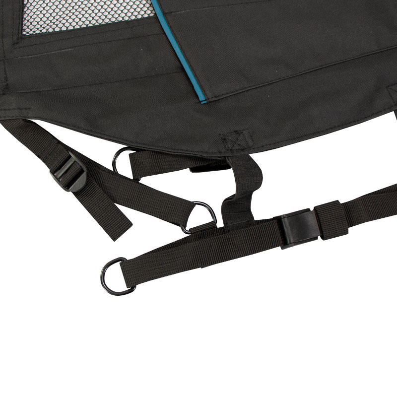 Kurgo Backseat Barrier Headrest Strap Detail