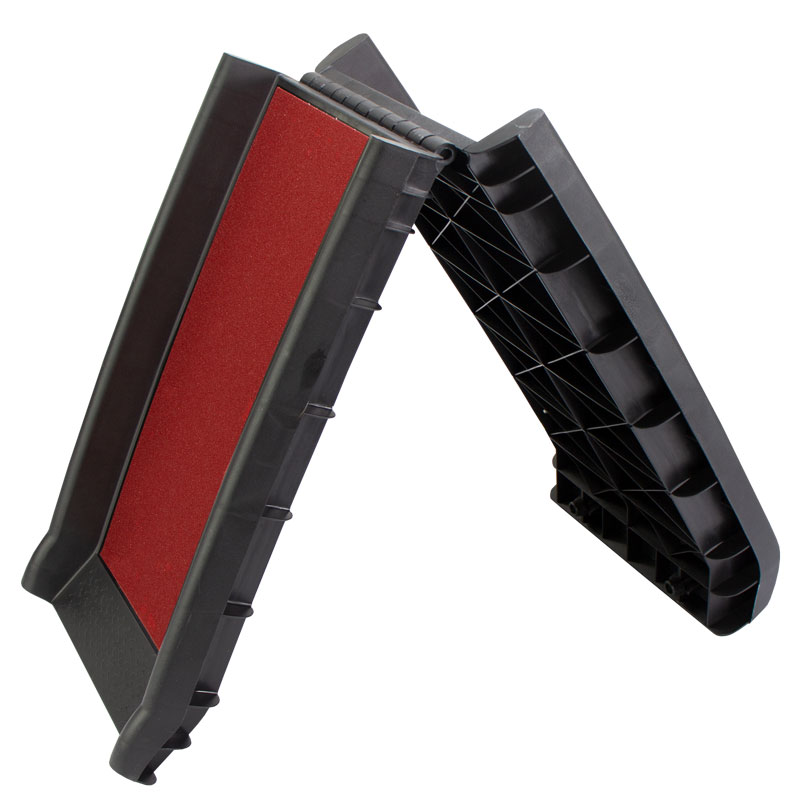 Mopix kurgo wander dog ramp half folded detail 