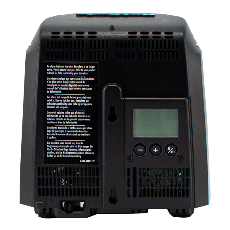 Stay + Play Wireless Pet Fence Transmitter Back Screen Detail