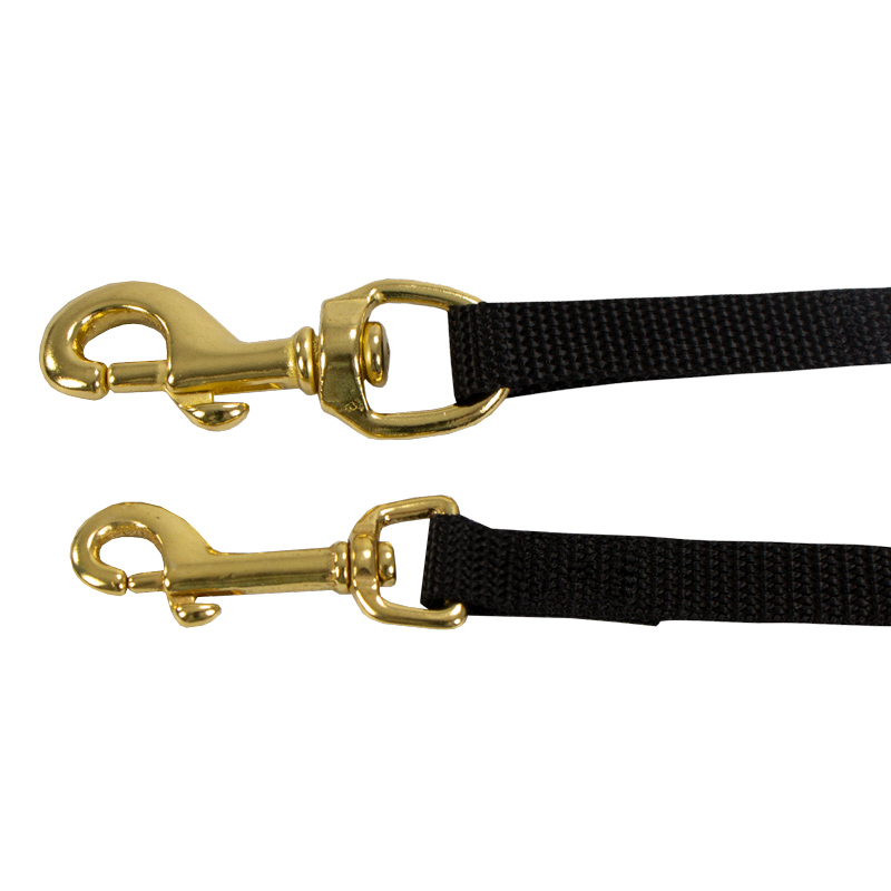 Deluxe Gun Lanyard Snaps Detail