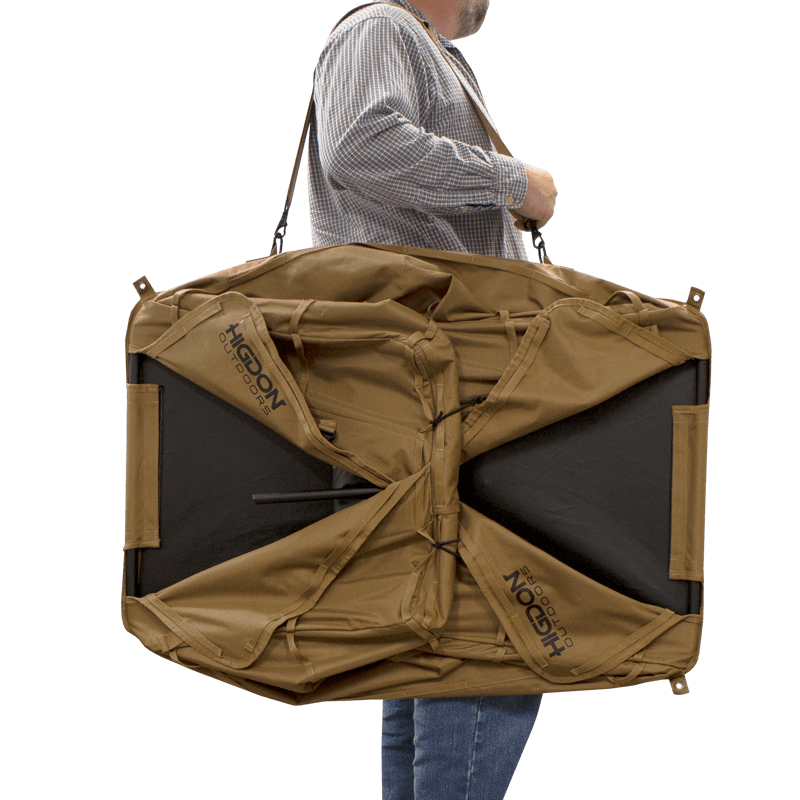 Quick Draw Dog Blind on Shoulder