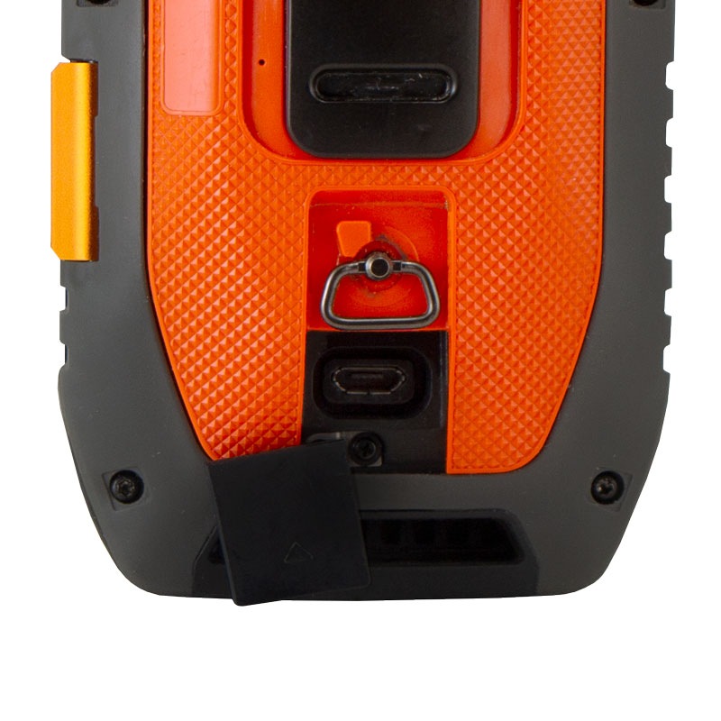 Alpha 200i Handheld USB Port Detail