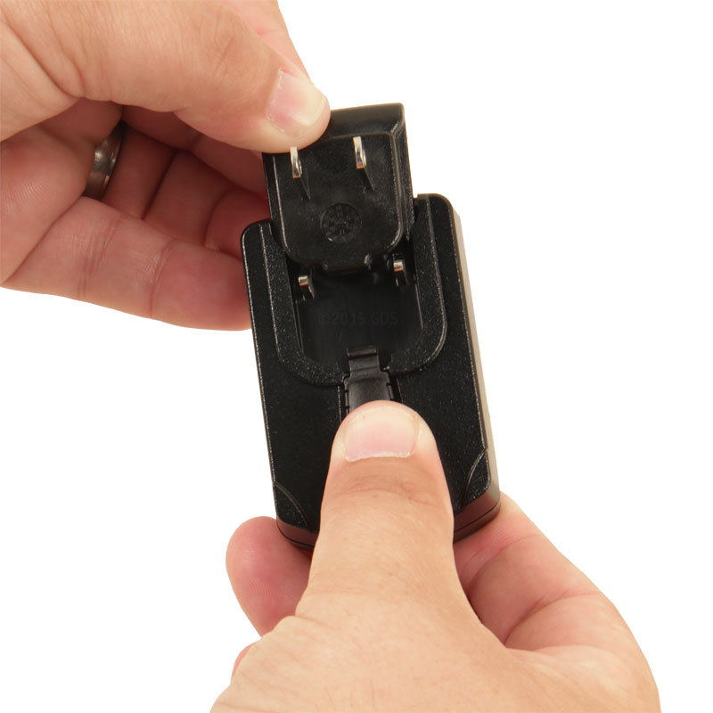 Garmin AC Adapter Clip Installed on Charger