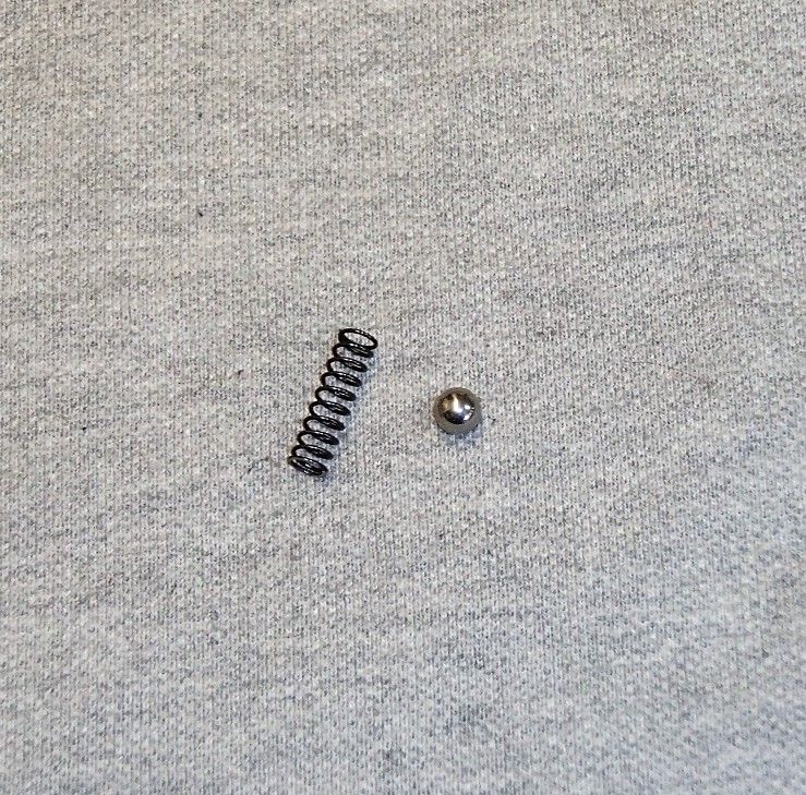 Oil Pump Check Ball & Spring, N/C & W/C 250/350/450CC