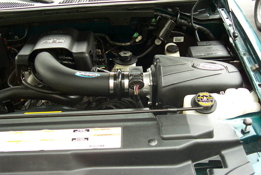 Volant 16157 Cold Air Intake System For 2011-2020 Durango / Grand Cherokee 5.7L V8
