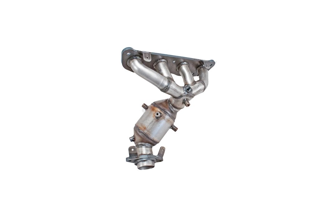 Pacesetter Catted Exhaust Manifolds for Nissan Sentra 20092012